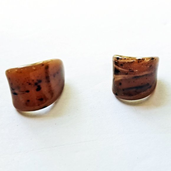 Vintage Brown Marbled Swirl Lucite Hoop Earrings Chunky Wide Half Hoop - Picture 3 of 6